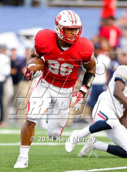Thumbnail 3 in Katy vs Dawson (UIL 6A Regional Playoff) photogallery.