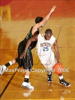 Thumbnail 3 in Birmingham vs. Franklin-Wa. (Torrey Pines Holiday Classic) photogallery.