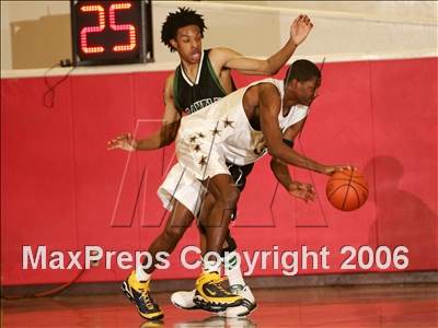 Thumbnail 2 in Birmingham vs. Franklin-Wa. (Torrey Pines Holiday Classic) photogallery.
