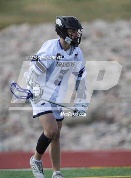 Thumbnail 3 in Regis Jesuit @ Grandview photogallery.