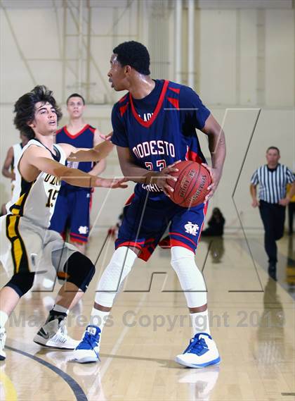 Thumbnail 3 in Bishop O'Dowd vs. Modesto Christian (CIF NorCal Regional Open Division Playoffs) photogallery.