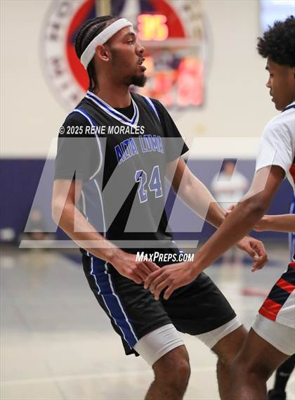 Thumbnail 1 in Alta Loma vs Maranatha (CIF SS Div 3-AA Rnd 1 Playoff) photogallery.