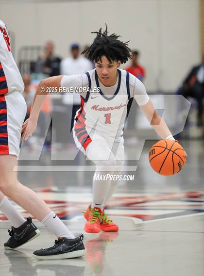 Thumbnail 1 in Alta Loma vs Maranatha (CIF SS Div 3-AA Rnd 1 Playoff) photogallery.