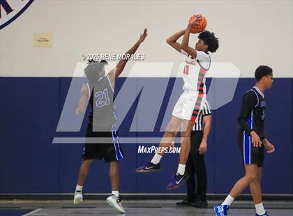 Thumbnail 3 in Alta Loma vs Maranatha (CIF SS Div 3-AA Rnd 1 Playoff) photogallery.