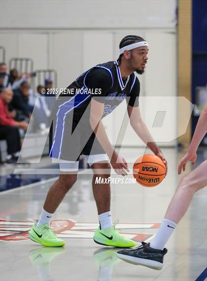 Thumbnail 1 in Alta Loma vs Maranatha (CIF SS Div 3-AA Rnd 1 Playoff) photogallery.