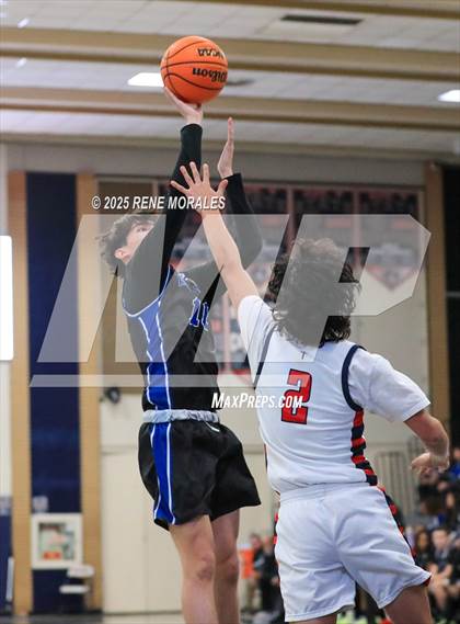 Thumbnail 2 in Alta Loma vs Maranatha (CIF SS Div 3-AA Rnd 1 Playoff) photogallery.