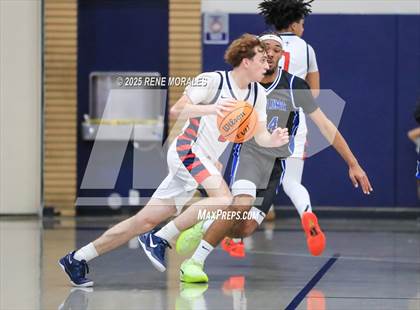 Thumbnail 3 in Alta Loma vs Maranatha (CIF SS Div 3-AA Rnd 1 Playoff) photogallery.
