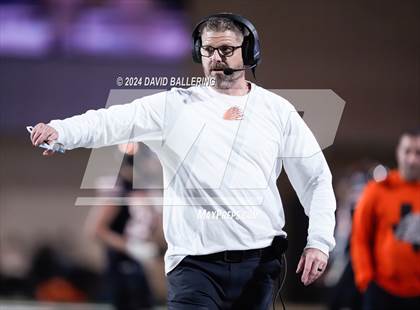 Thumbnail 2 in Springtown vs Sulphur Springs (UIL Football 4A Division 1 Area) photogallery.