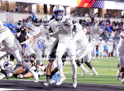 Thumbnail 2 in Springtown vs Sulphur Springs (UIL Football 4A Division 1 Area) photogallery.
