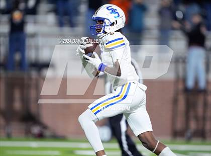 Thumbnail 1 in Springtown vs Sulphur Springs (UIL Football 4A Division 1 Area) photogallery.