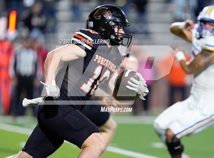Thumbnail 1 in Springtown vs Sulphur Springs (UIL Football 4A Division 1 Area) photogallery.