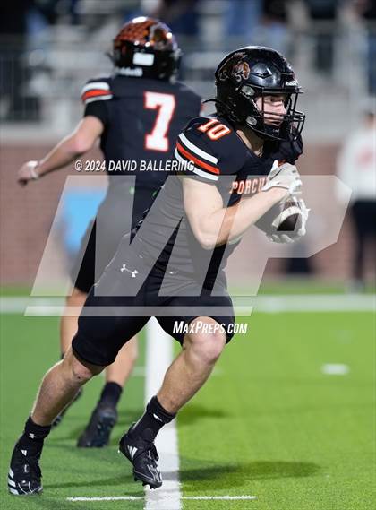 Thumbnail 3 in Springtown vs Sulphur Springs (UIL Football 4A Division 1 Area) photogallery.