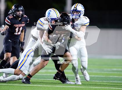 Thumbnail 3 in Springtown vs Sulphur Springs (UIL Football 4A Division 1 Area) photogallery.