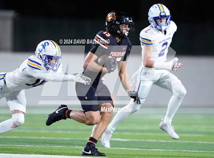 Thumbnail 2 in Springtown vs Sulphur Springs (UIL Football 4A Division 1 Area) photogallery.