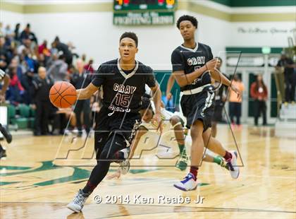 Thumbnail 1 in St. Benedict's Prep @ St. Vincent-St. Mary (LeBron James Classic) photogallery.