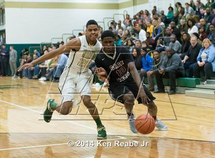 Thumbnail 2 in St. Benedict's Prep @ St. Vincent-St. Mary (LeBron James Classic) photogallery.