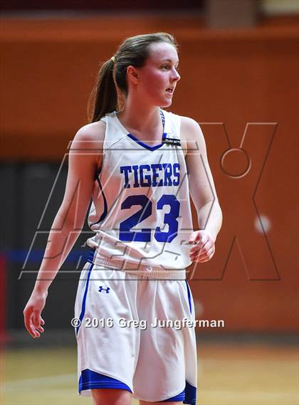 Thumbnail 2 in Analy vs. Sonoma Valley (SCL Final) photogallery.
