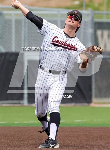 Thumbnail 3 in Coppell vs. Keller (UIL 6A Regional Semifinal) photogallery.