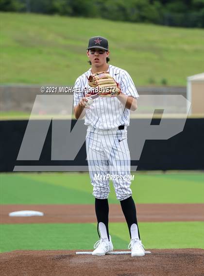 Thumbnail 2 in Coppell vs. Keller (UIL 6A Regional Semifinal) photogallery.