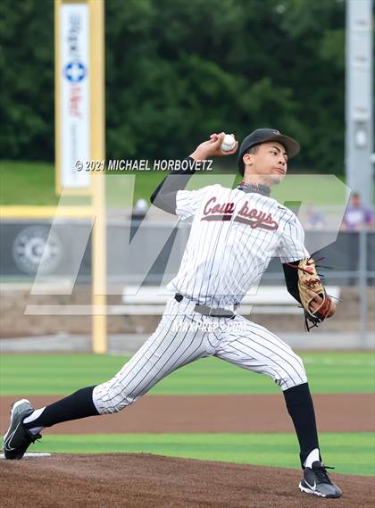 Thumbnail 1 in Coppell vs. Keller (UIL 6A Regional Semifinal) photogallery.