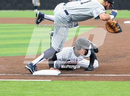 Thumbnail 3 in Coppell vs. Keller (UIL 6A Regional Semifinal) photogallery.