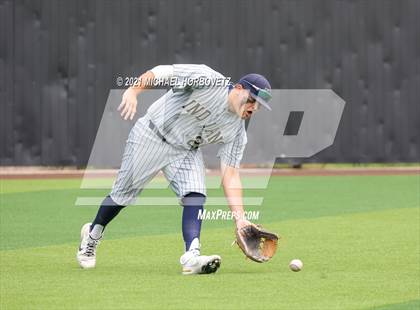 Thumbnail 1 in Coppell vs. Keller (UIL 6A Regional Semifinal) photogallery.