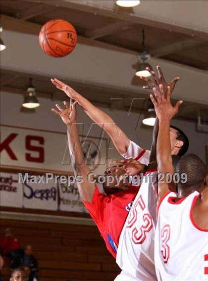 Thumbnail 1 in Serra @ Redondo (Pacific Shores Tournament) photogallery.