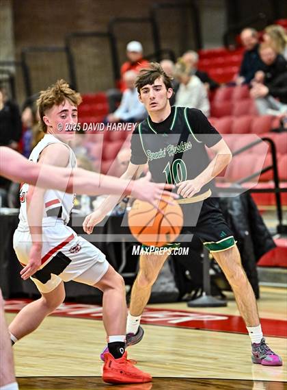 Thumbnail 1 in Highland vs. Strasburg (CHSAA 3A Great 8) photogallery.