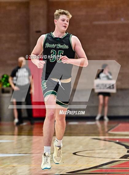 Thumbnail 3 in Highland vs. Strasburg (CHSAA 3A Great 8) photogallery.
