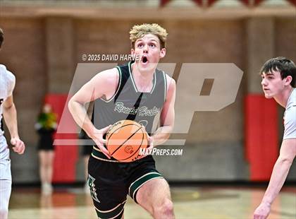 Thumbnail 1 in Highland vs. Strasburg (CHSAA 3A Great 8) photogallery.