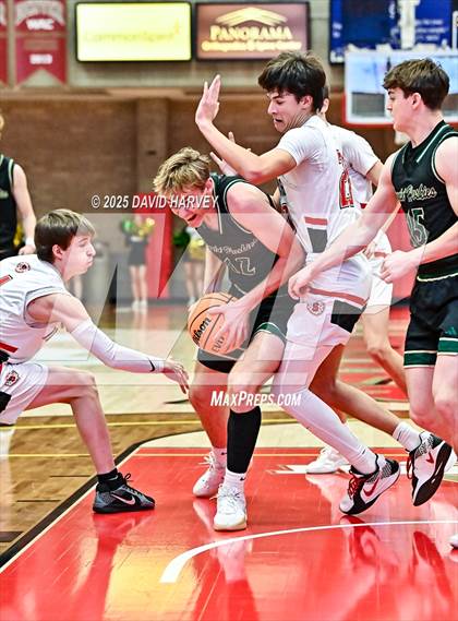 Thumbnail 2 in Highland vs. Strasburg (CHSAA 3A Great 8) photogallery.