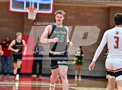 Thumbnail 1 in Highland vs. Strasburg (CHSAA 3A Great 8) photogallery.