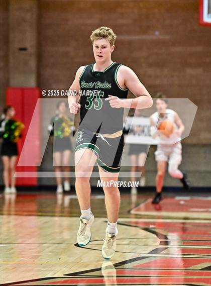 Thumbnail 3 in Highland vs. Strasburg (CHSAA 3A Great 8) photogallery.