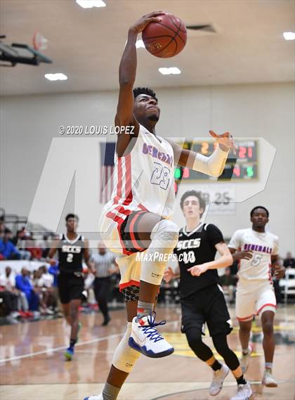 Thumbnail 3 in George Washington Prep vs. Santa Clarita Christian (The Classic at Damien) photogallery.