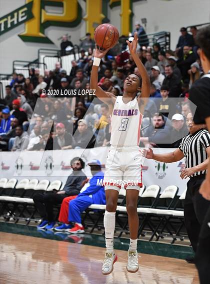 Thumbnail 3 in George Washington Prep vs. Santa Clarita Christian (The Classic at Damien) photogallery.