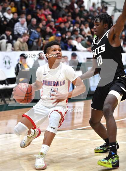 Thumbnail 3 in George Washington Prep vs. Santa Clarita Christian (The Classic at Damien) photogallery.
