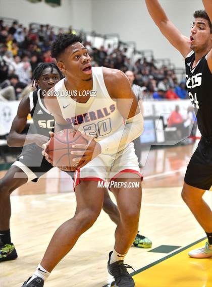 Thumbnail 1 in George Washington Prep vs. Santa Clarita Christian (The Classic at Damien) photogallery.