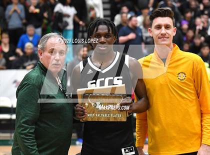 Thumbnail 1 in George Washington Prep vs. Santa Clarita Christian (The Classic at Damien) photogallery.