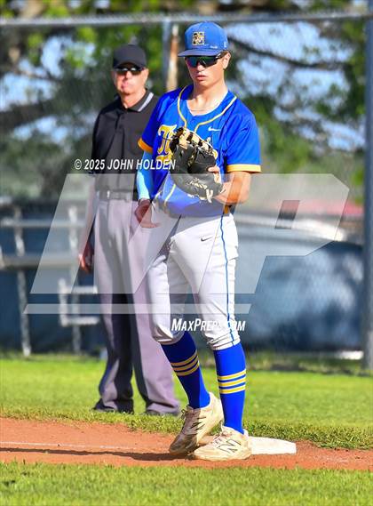 Thumbnail 1 in Tonkawa @ Newkirk photogallery.