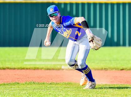 Thumbnail 2 in Tonkawa @ Newkirk photogallery.