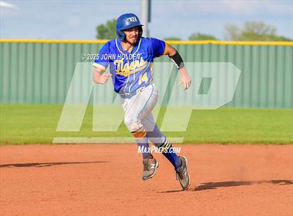 Thumbnail 3 in Tonkawa @ Newkirk photogallery.