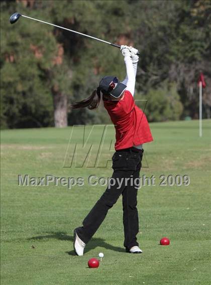 Thumbnail 2 in CIF LA City Section Girls Golf Championships photogallery.