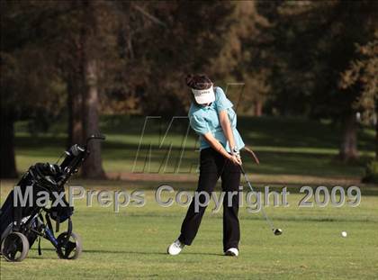 Thumbnail 2 in CIF LA City Section Girls Golf Championships photogallery.