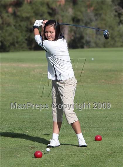 Thumbnail 3 in CIF LA City Section Girls Golf Championships photogallery.