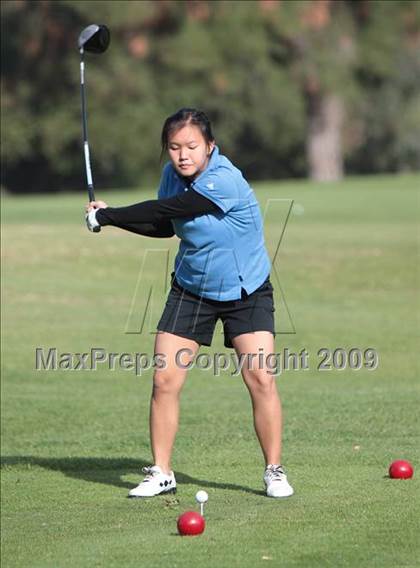 Thumbnail 3 in CIF LA City Section Girls Golf Championships photogallery.