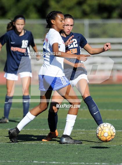 Thumbnail 2 in Cypress vs. Los Alamitos (Aliso Cup Tournament) photogallery.