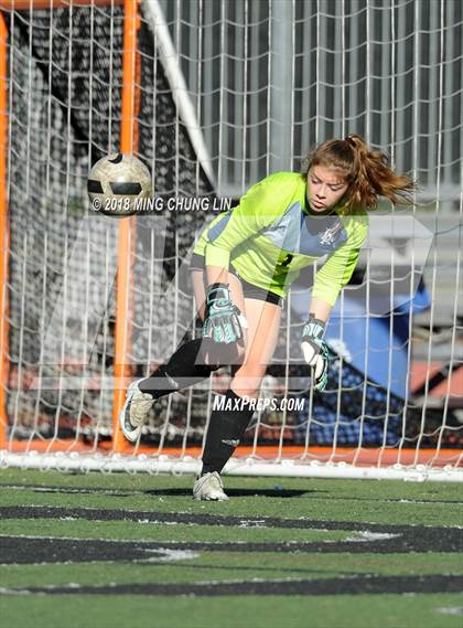 Thumbnail 3 in Cypress vs. Los Alamitos (Aliso Cup Tournament) photogallery.