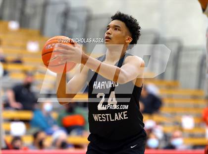 Thumbnail 2 in Harvard-Westlake vs. Etiwanda (Mater Dei Extravaganza) photogallery.