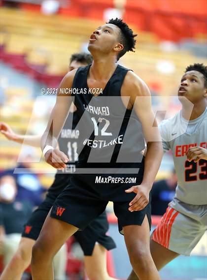 Thumbnail 2 in Harvard-Westlake vs. Etiwanda (Mater Dei Extravaganza) photogallery.