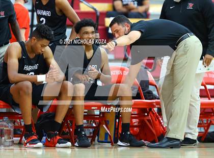 Thumbnail 1 in Harvard-Westlake vs. Etiwanda (Mater Dei Extravaganza) photogallery.